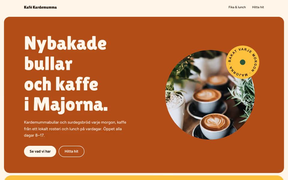 Startsidan för Kafé Kardemumma på en dator